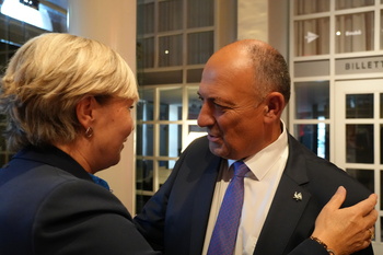 Cécile Neven et Willy Borsus lors de la réception du Parlement wallon au Théâtre de Namur.