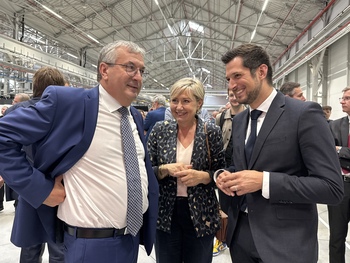 Pierre-Yves Jeholet, Cécile Neven et Adrien Dolimont.
