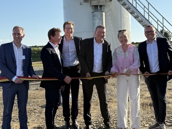 Bernard Pevée - fondateur de Green-Tech, Pierre et Benoît Mat - cofondateurs de Ventis, Luc Delvaux - Bourgmestre de Sprimont, Cécile Neven et Mathieu Bihet.